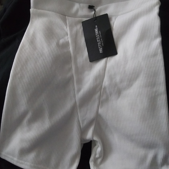 PLT Ribbed Shorts - Picture 1 of 3